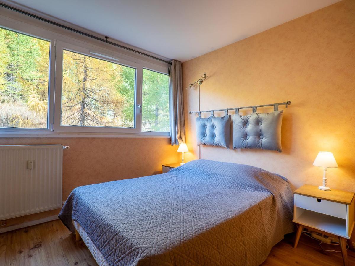 Apartment Les Lauzes D12 By Interhome Saint-Martin-de-Belleville Luaran gambar